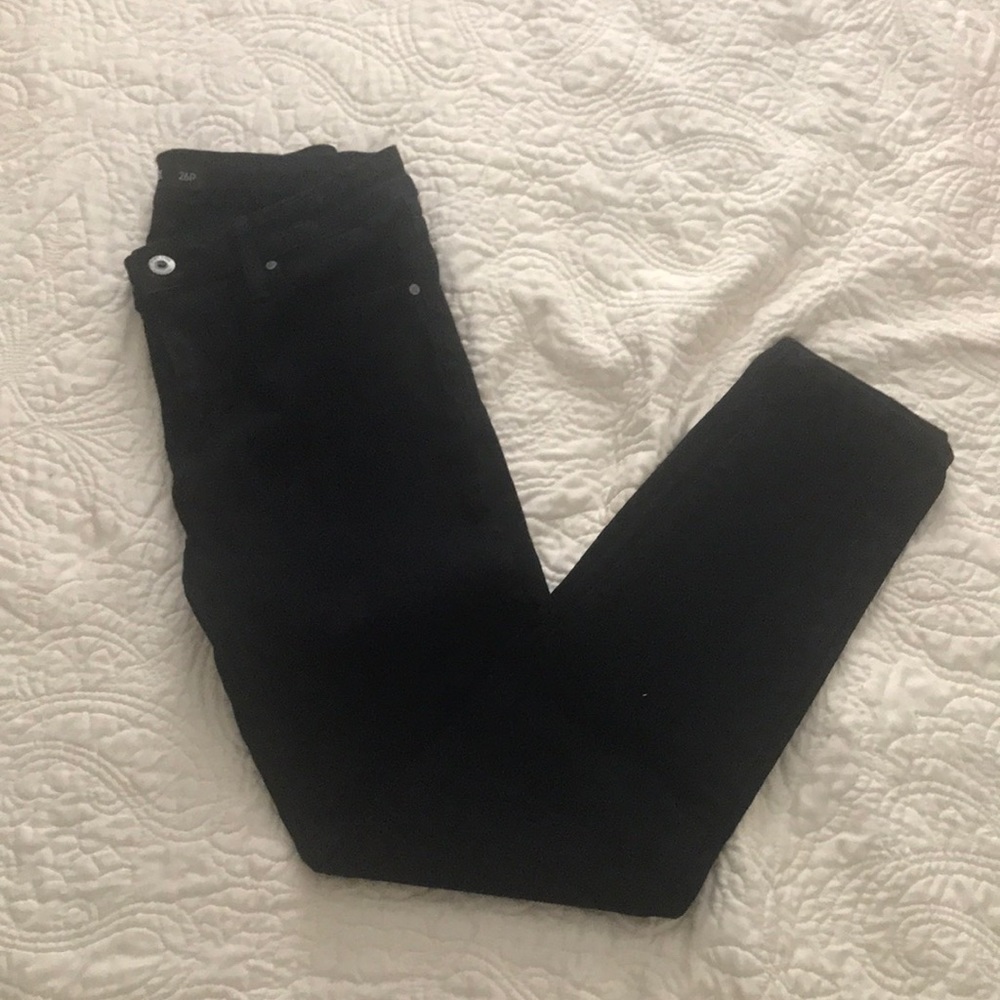 Just USA Black Jeans. 26 P